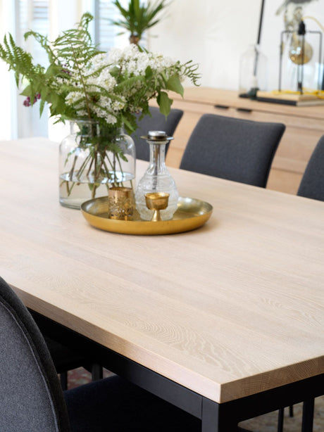 Everett Dining Table 220x100 - Oak/Black