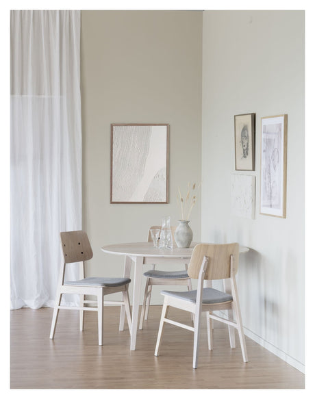 Filippa Dining table - White pigment, Ø120/Ø165