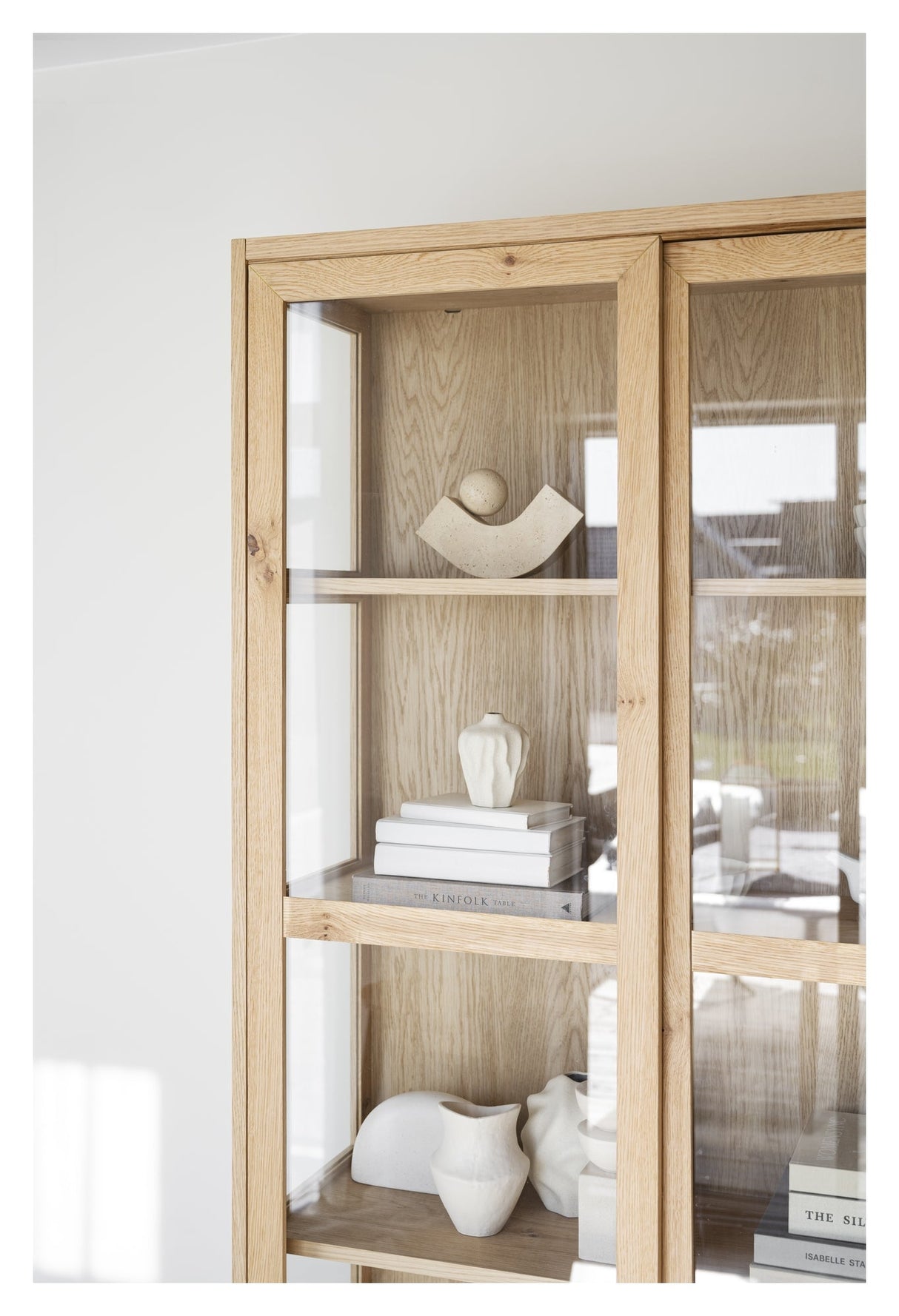 Hazelton, display cabinet - oak