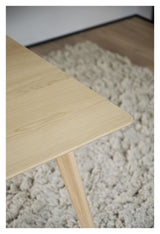 Yumi Dining table, lacquered oak veneer, 190x90