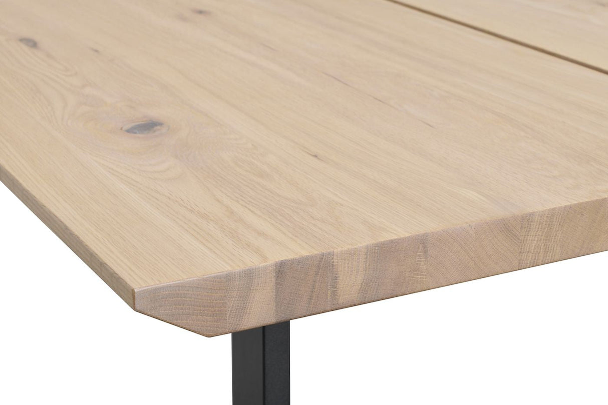 Melville Dining table, white washed oak veneer