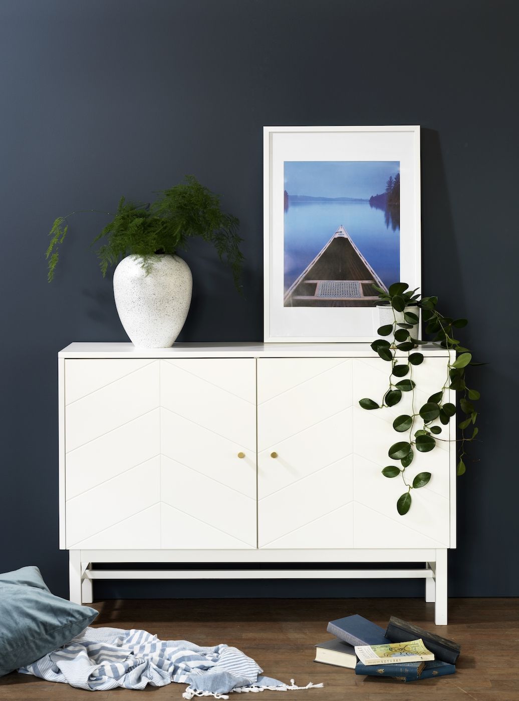 Webster Sideboard, White MDF and rubber wood, L.124