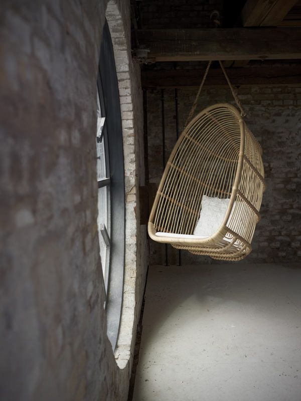 Renoir Hanging Chair, Natural