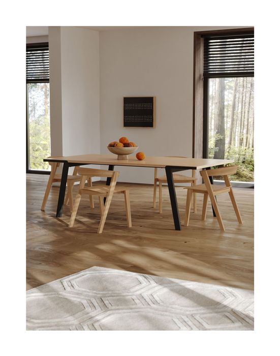 Operating Dining table 200, Oak veneer/Black Legs, 200x100x75