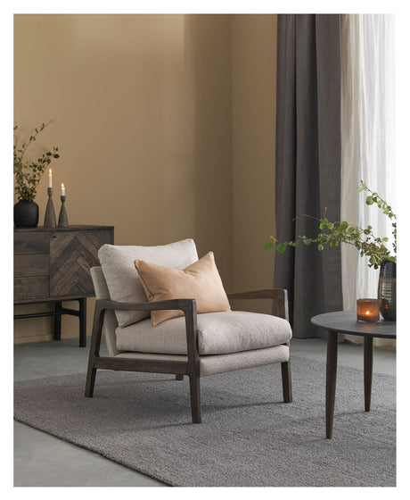 Toby Armchair, Beige bouclé