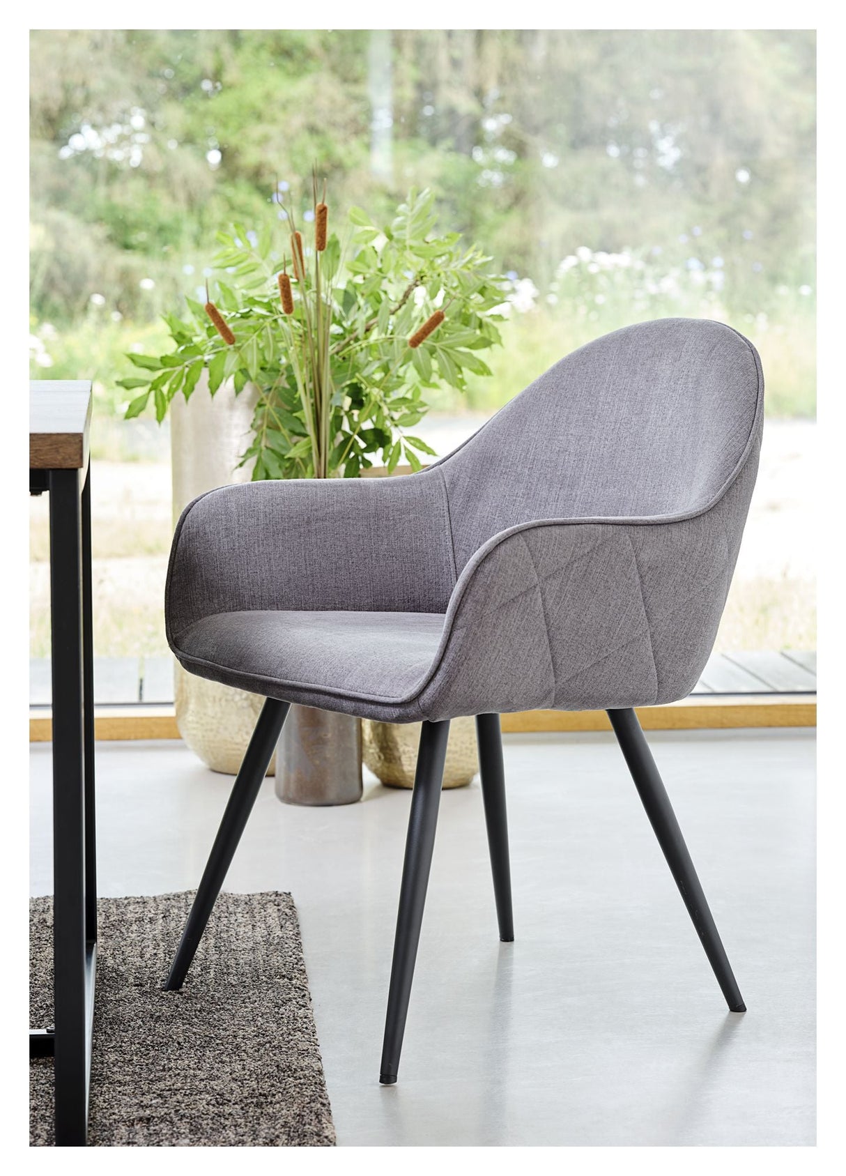 Minto Dining chair with armrests, Gray Fabric