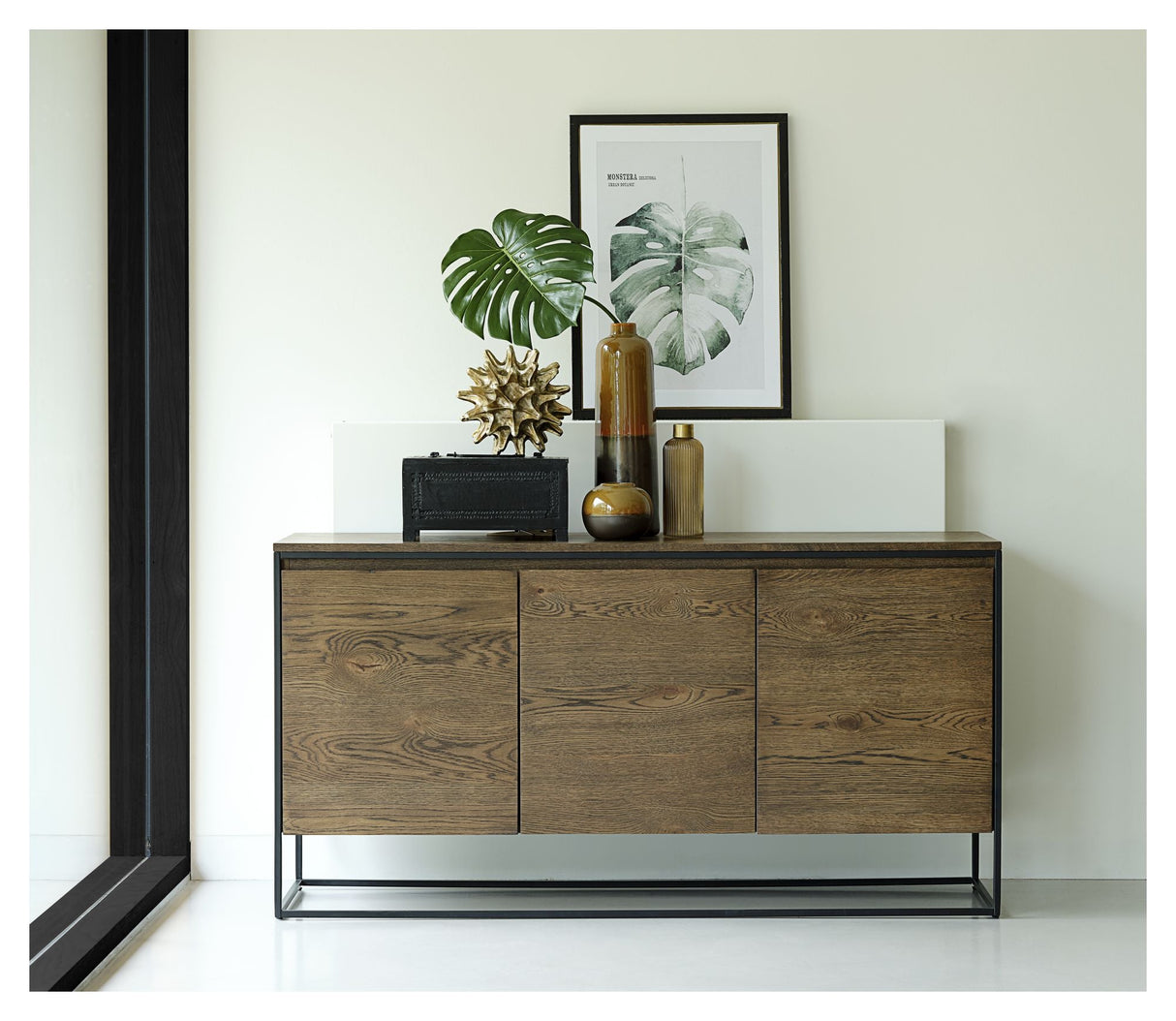 Milano Sideboard w. 3 doors - Smoked Oak veneer, B155