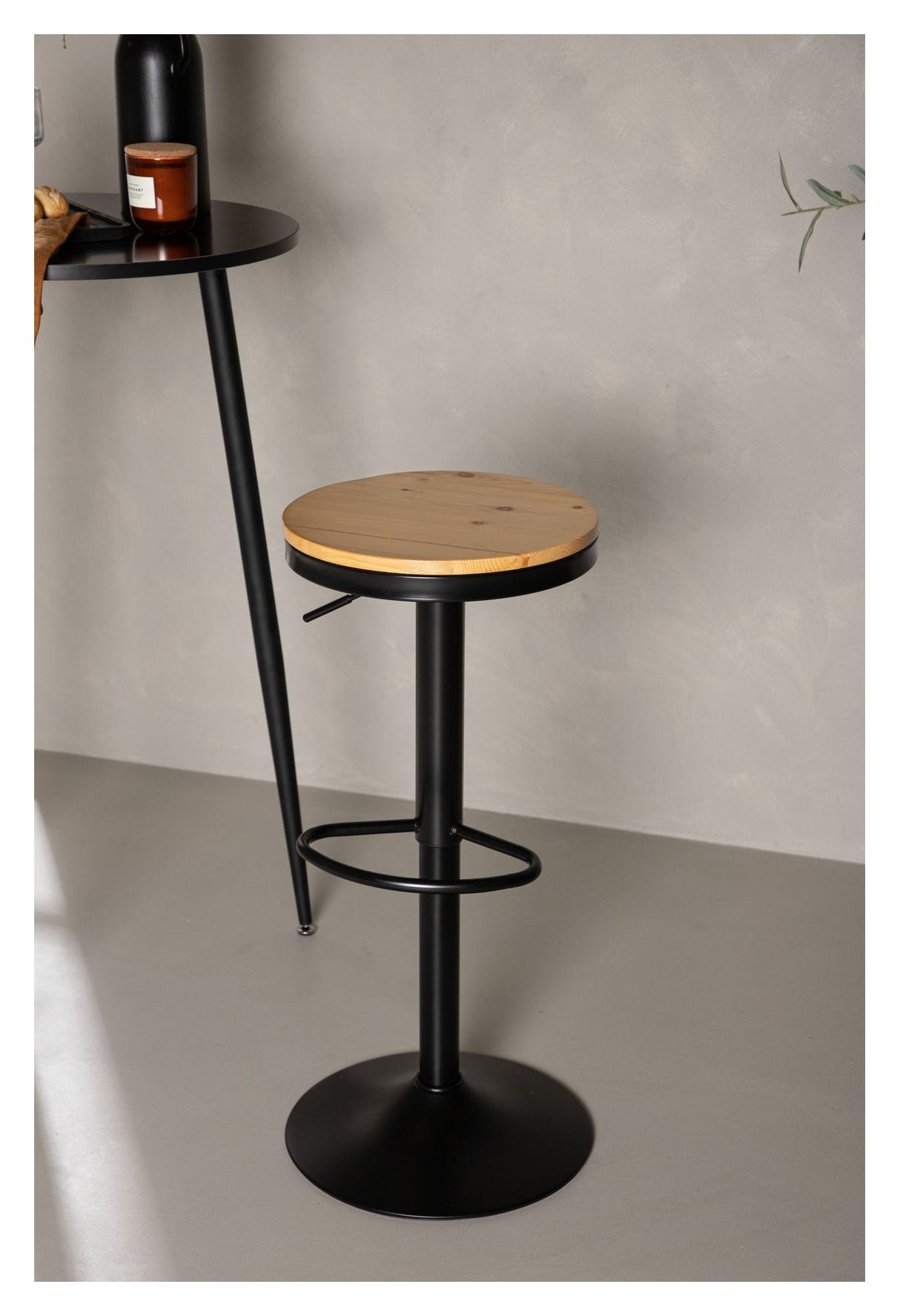 Conway Barstool - Black