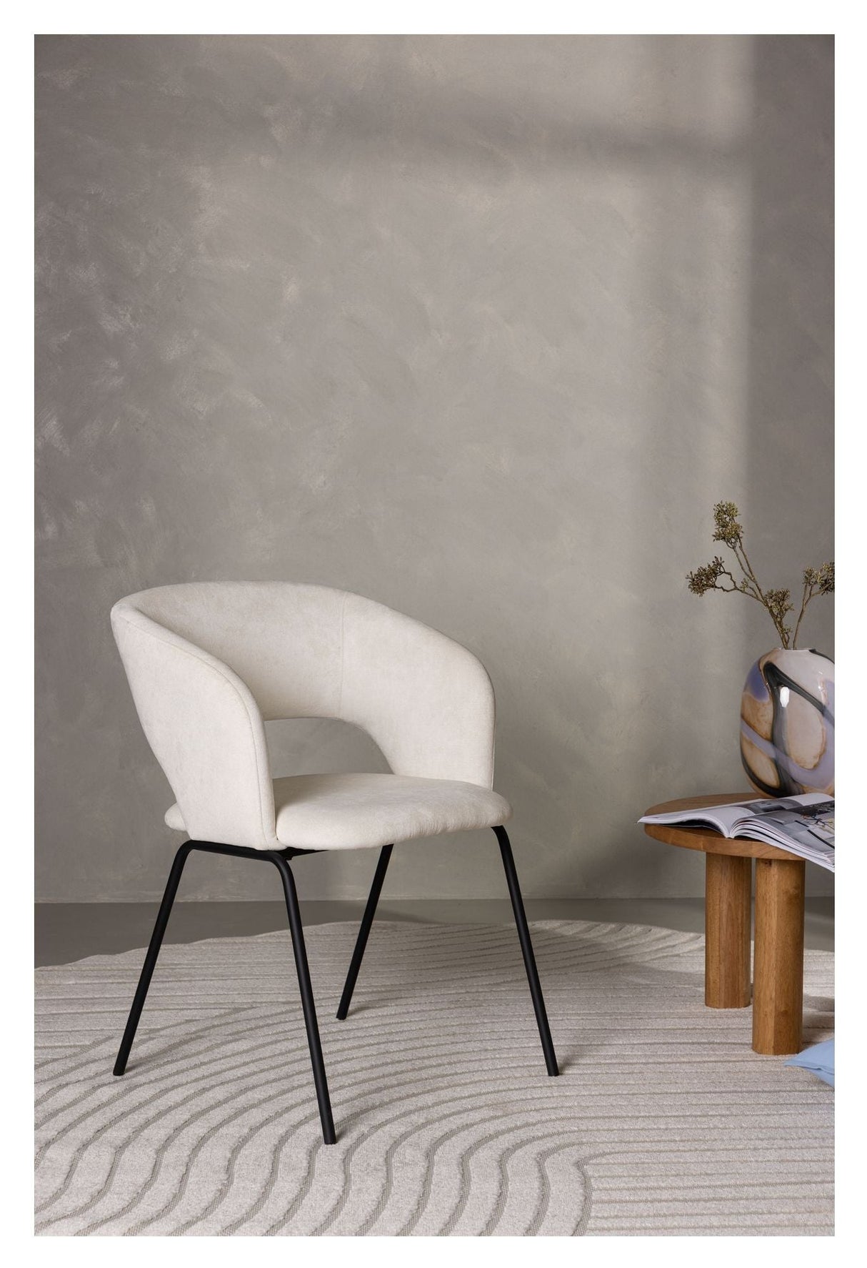 Day Dining Chair, Matte Black, Off-white linen