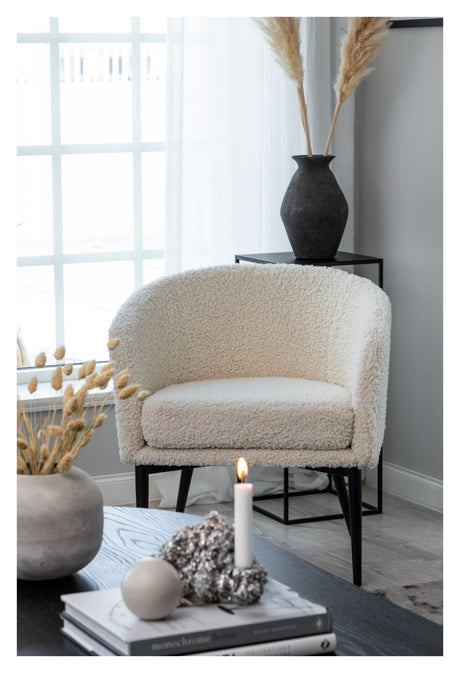 Fluffy Lounge Chair, Off White