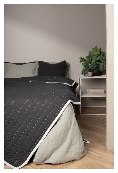 June Bedspread 150x250 - Anthracite