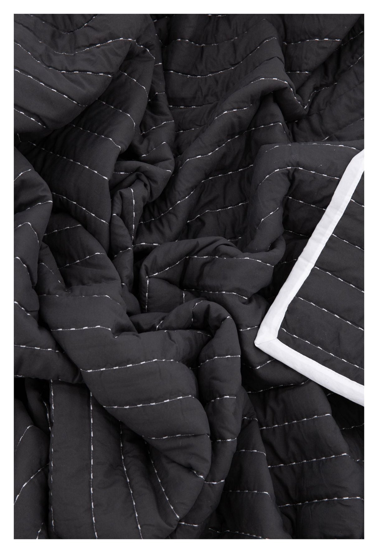 June Bedspread 150x250 - Anthracite