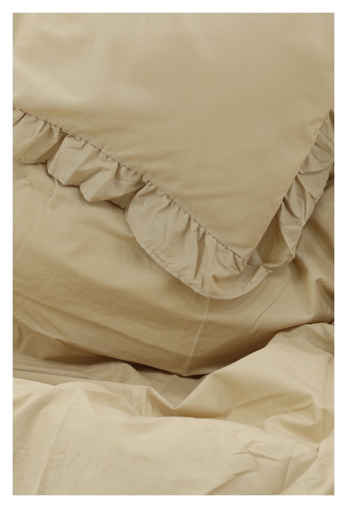 Levi Bedding with ruffle 240x220 - Light yellow