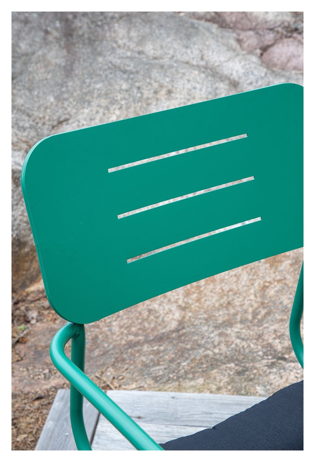 Nicke Garden Chair w. arm, green