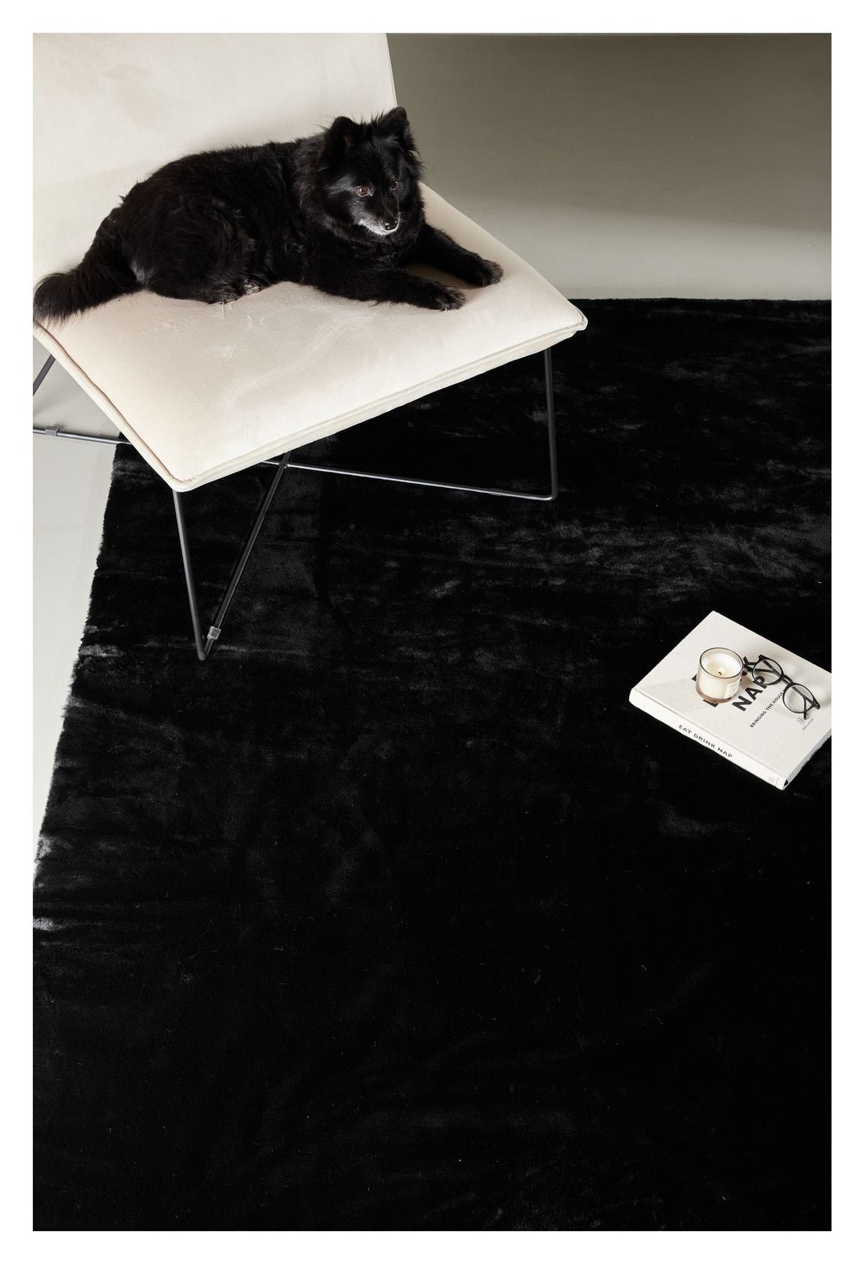 Nina Carpet 300x200 - Black