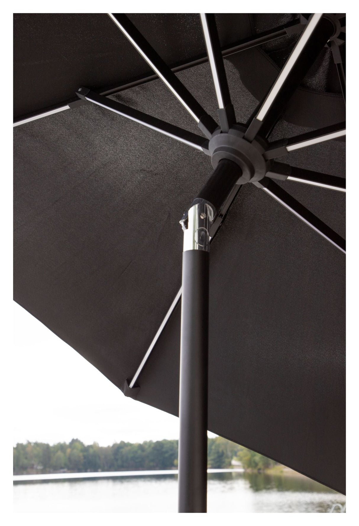 Sabal Parasol w. LED light- Black