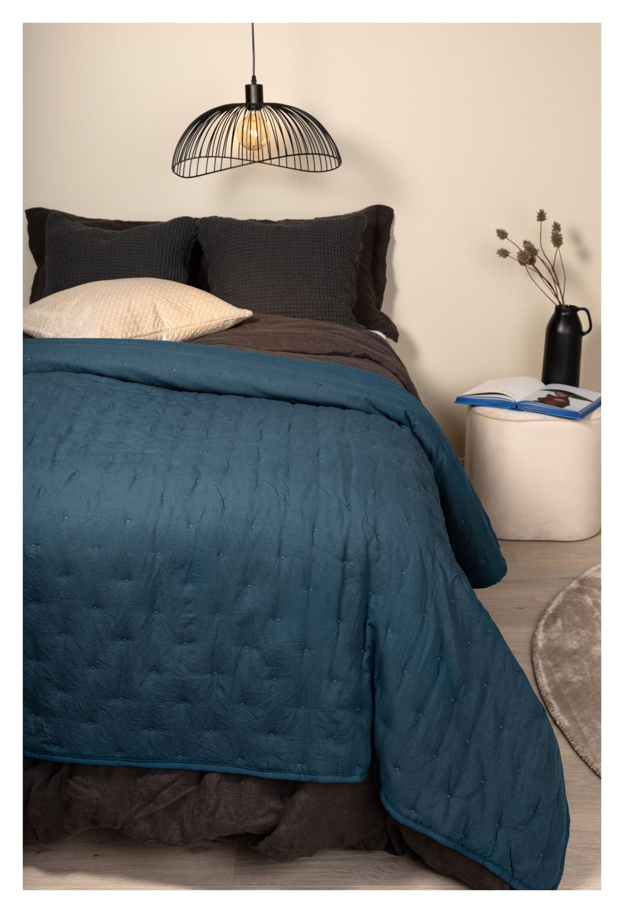 Sally Bedspread 180x260 - Blue