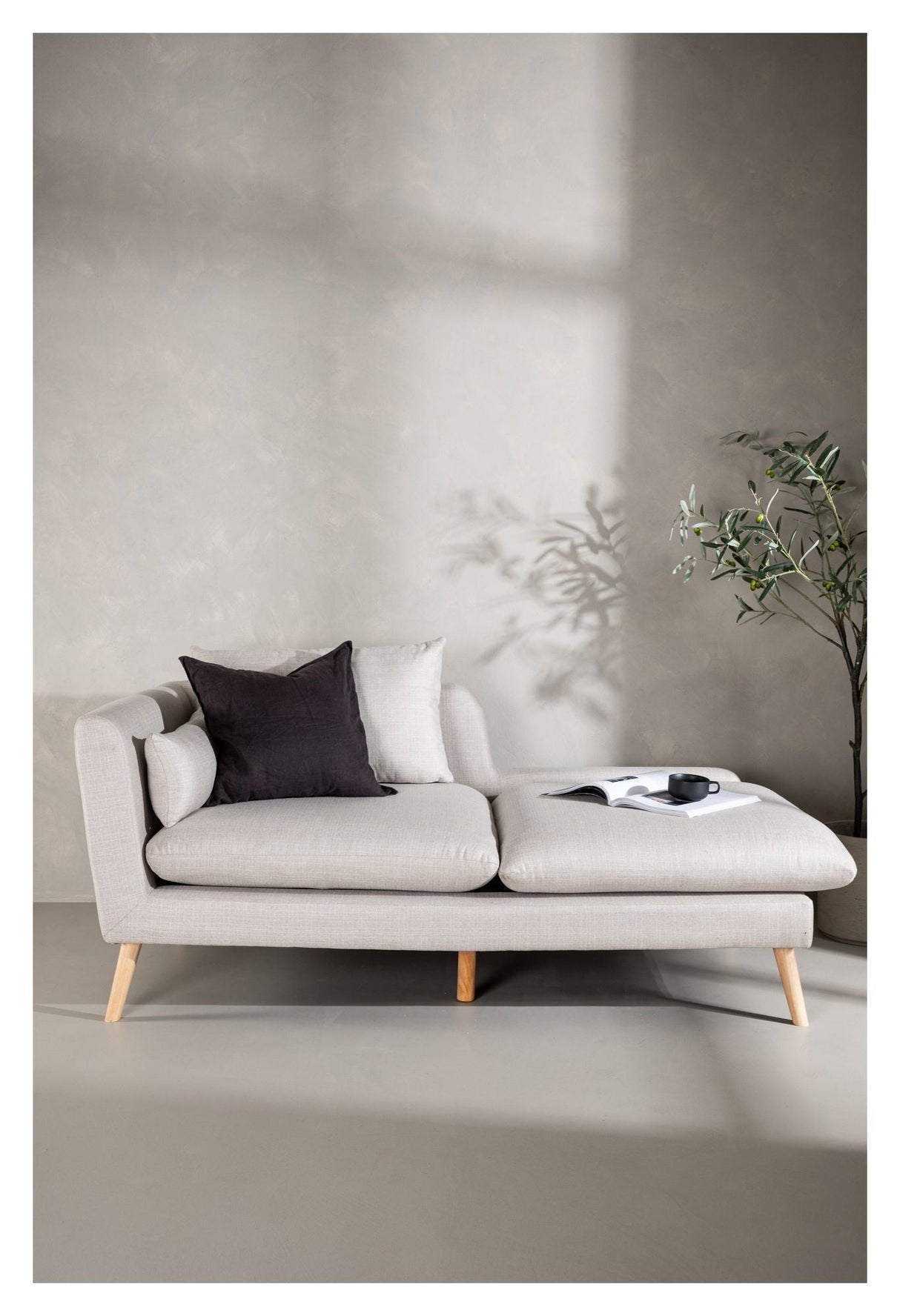 Tacoma Sofa, open end - Light gray