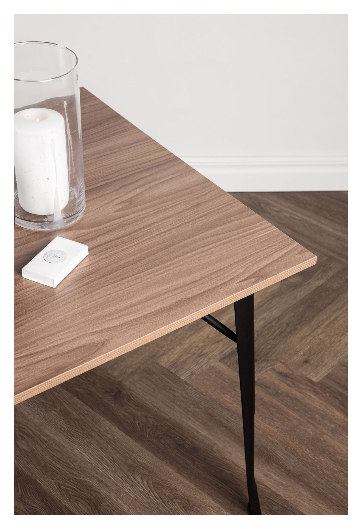 Tempe Dining table 80x140 - Walnut