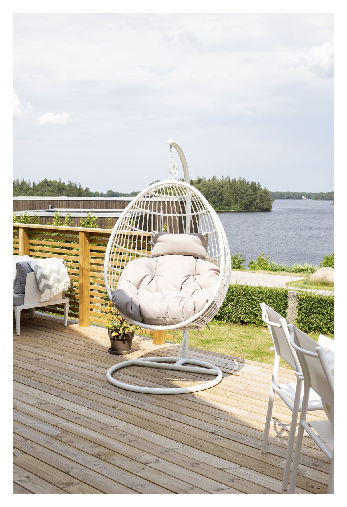 Viga, Hanging Chair, White Frame/White Tile/Gray Cushion