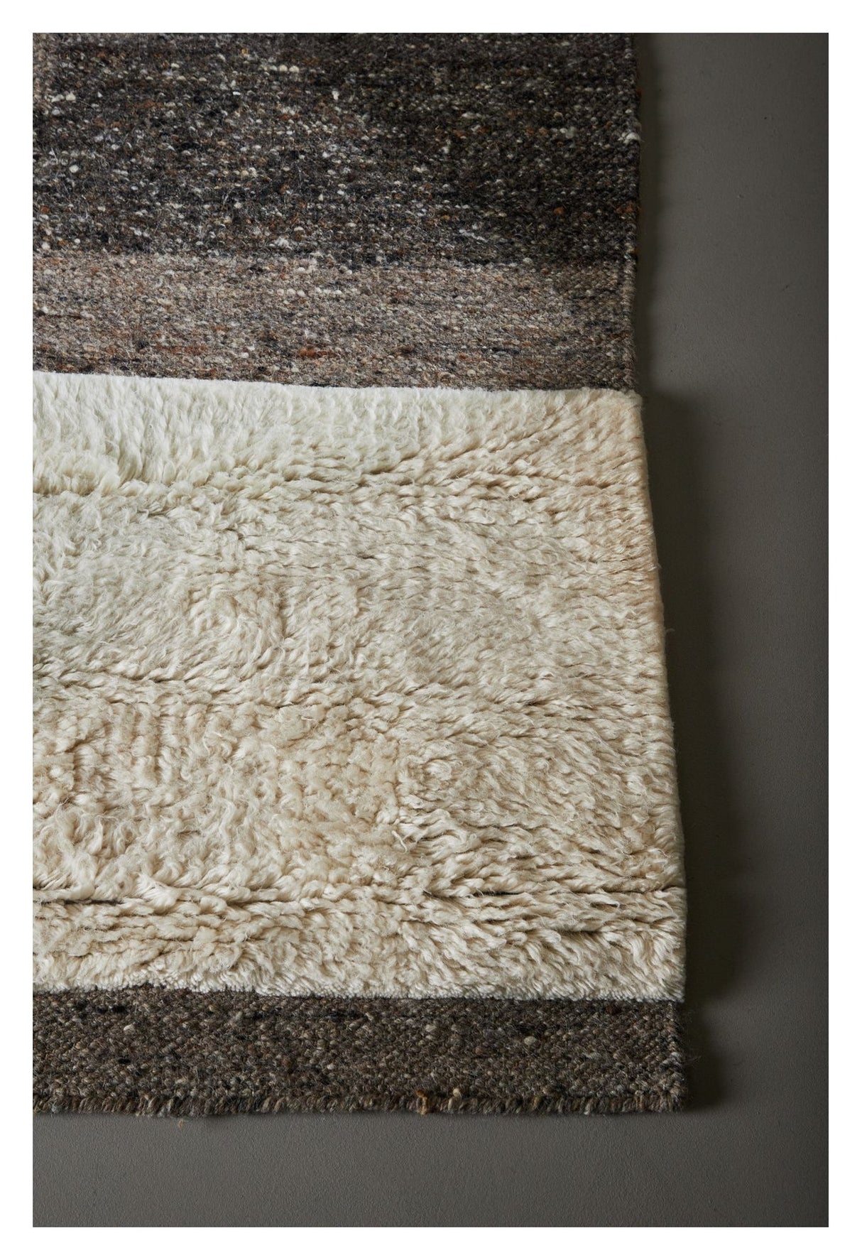 Vincent Carpet 230x160 - Multi