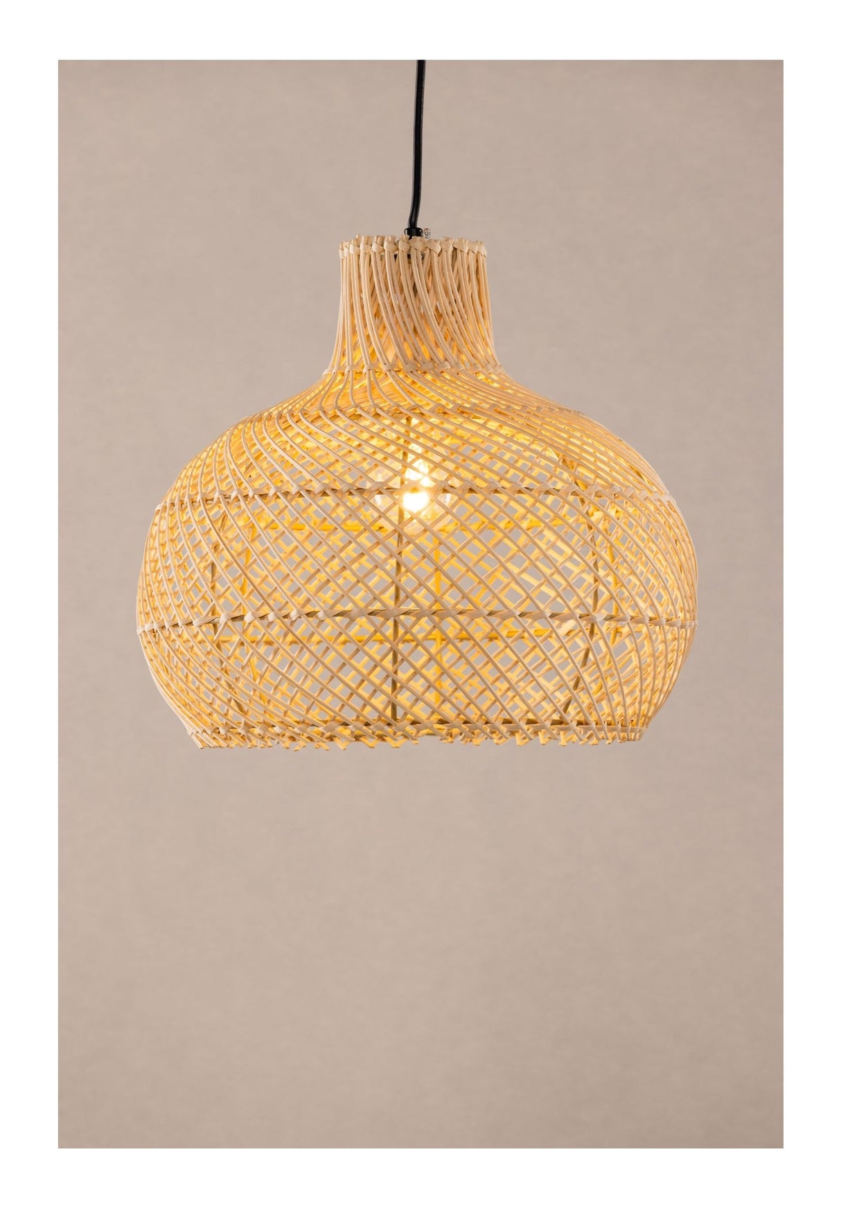 Varekil Pendant luminaire, Rattan, nature