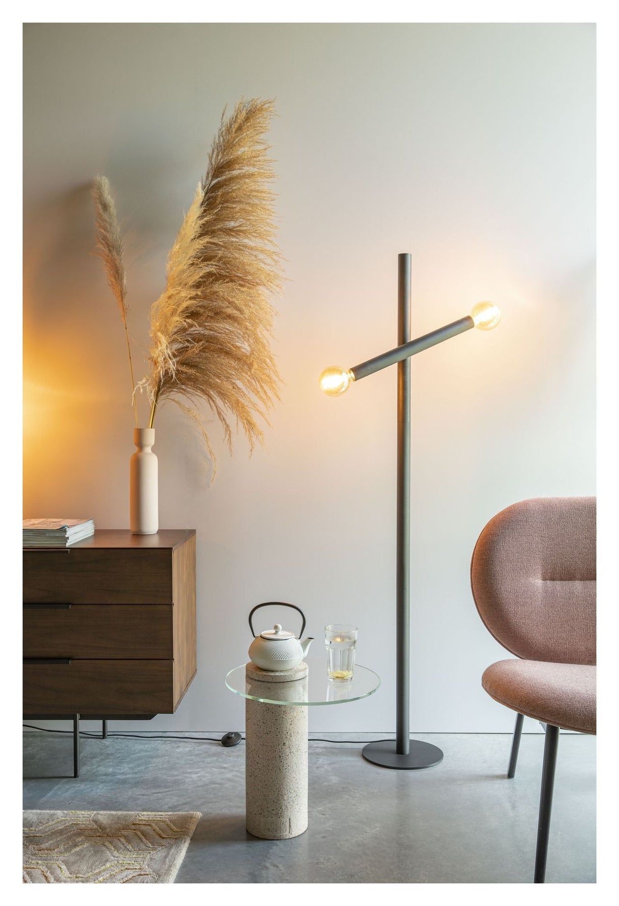 Zuiver Hawk Floor Lamp - Black