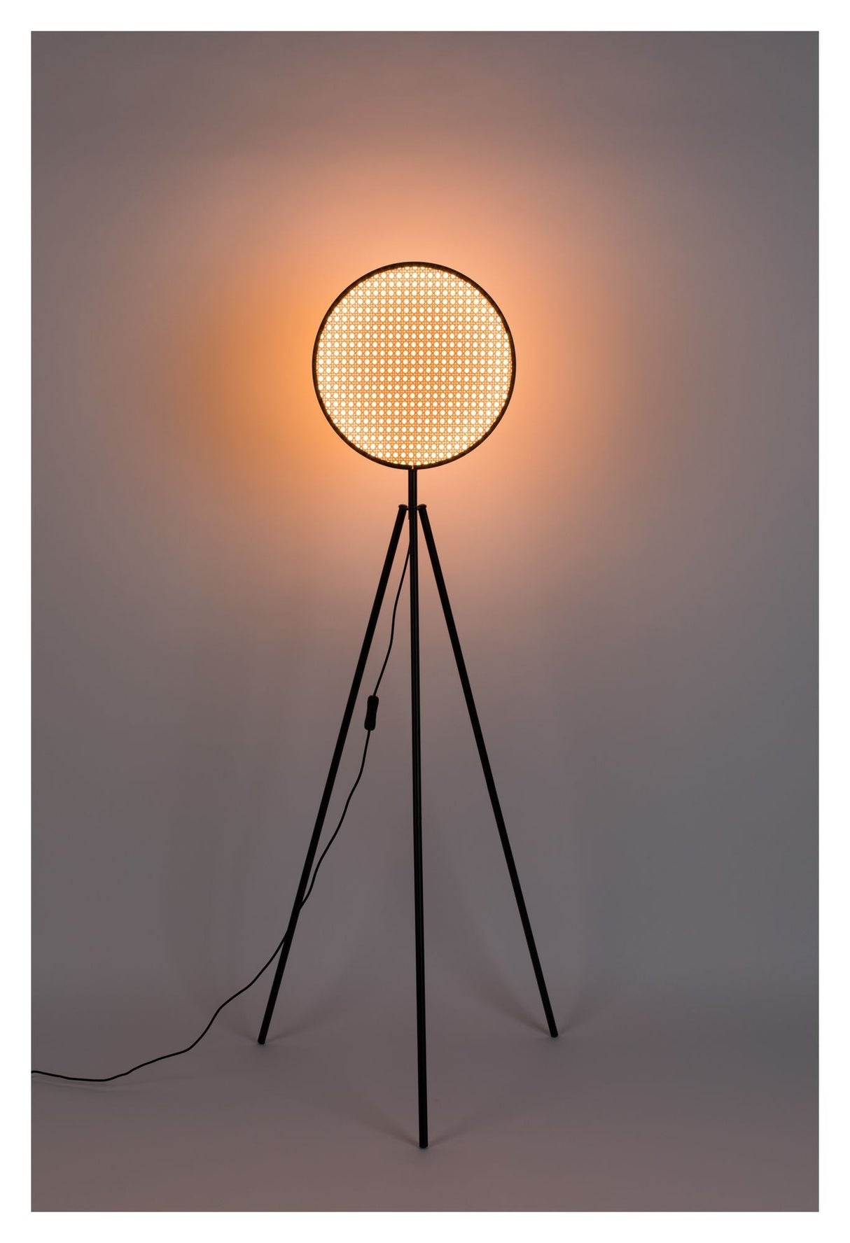 Zuiver Sien Floor Lamp - Black/Rattan