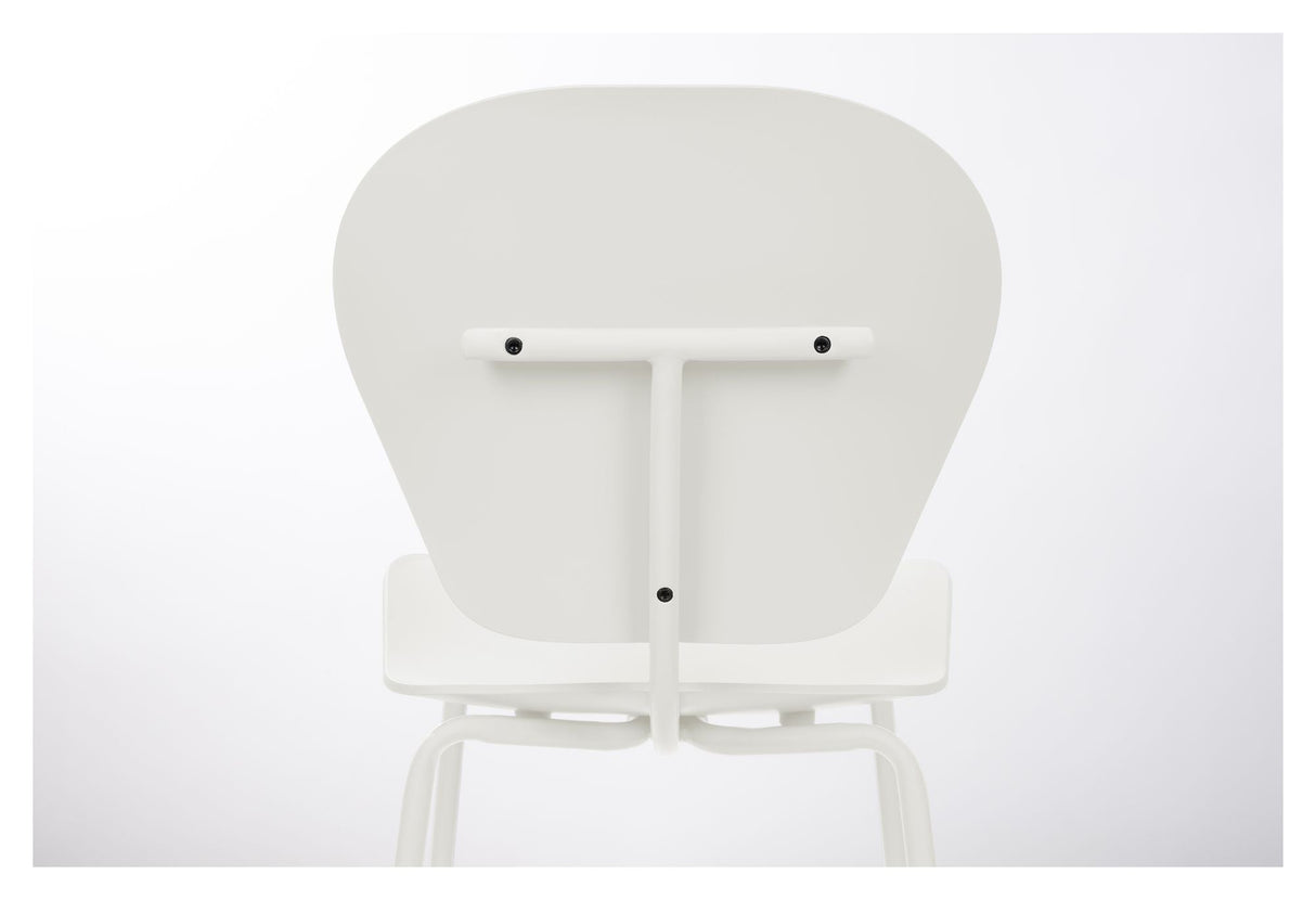 The Ocean Dining chair, Coconut Milk recycled plastic