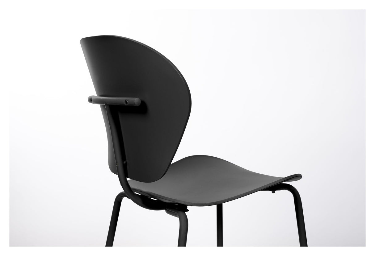 The Ocean Dining chair, Pirate Black recycled plastic