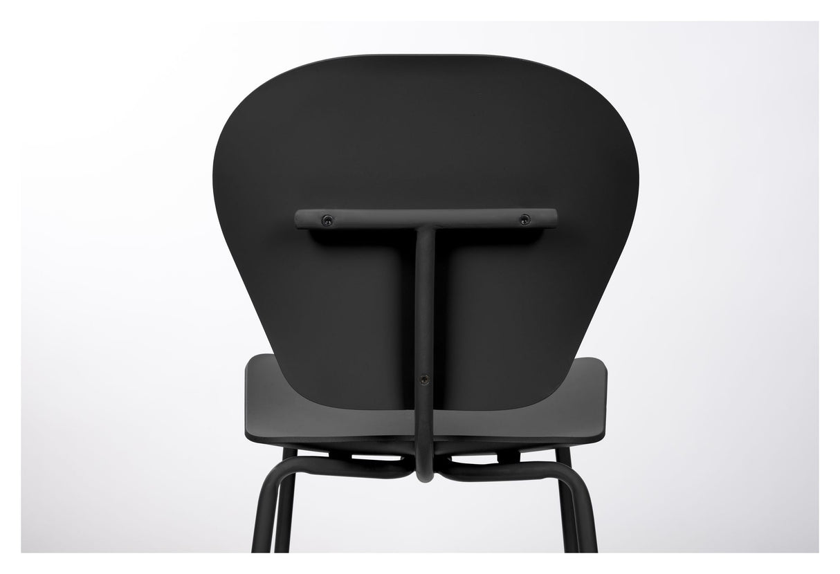 The Ocean Dining chair, Pirate Black recycled plastic