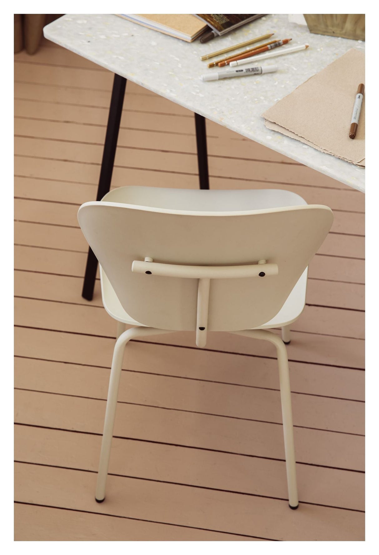 The Ocean Dining chair, Rice, recycled plastic